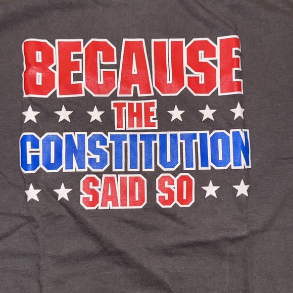 Retro Law Club T-Shirt - size Medium - Picture 2 of 5